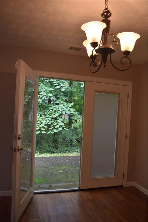 Building Photo - 610 Durham Ridge Dr NW
