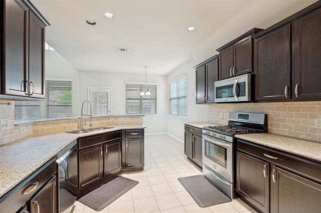 Building Photo - 2309 Michelle Creek Dr
