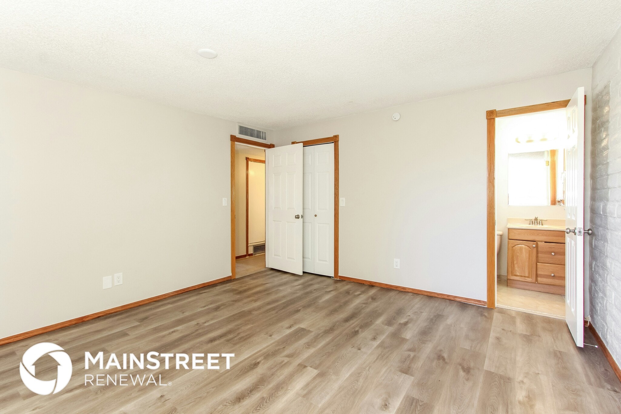 Building Photo - 8411 E Colette St