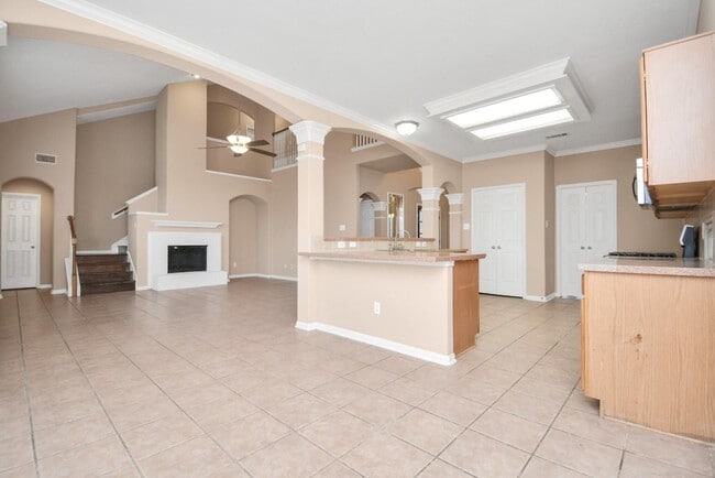 Building Photo - 174 Shiloh Dr