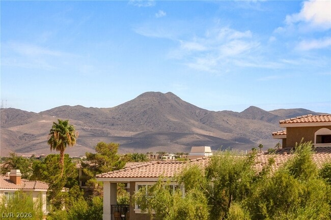 Building Photo - 2900 Sunridge Heights Pkwy