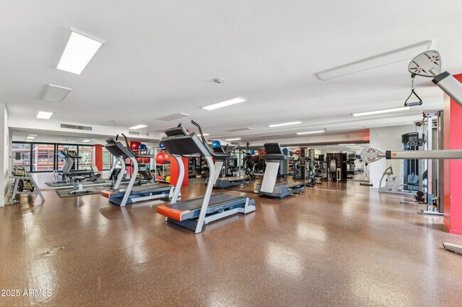 Building Photo - 4808 N 24th St