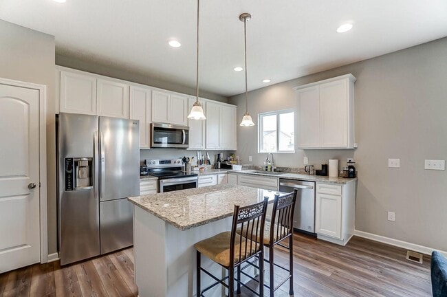 Building Photo - 6407 Low Tide Wy