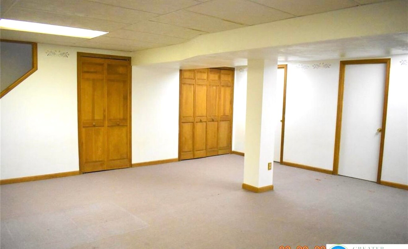 Building Photo - 1648 Angela Dr