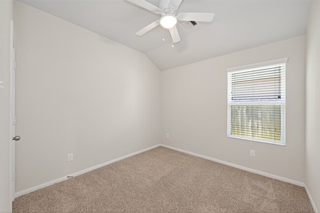 Building Photo - 2122 Artic Loon Dr