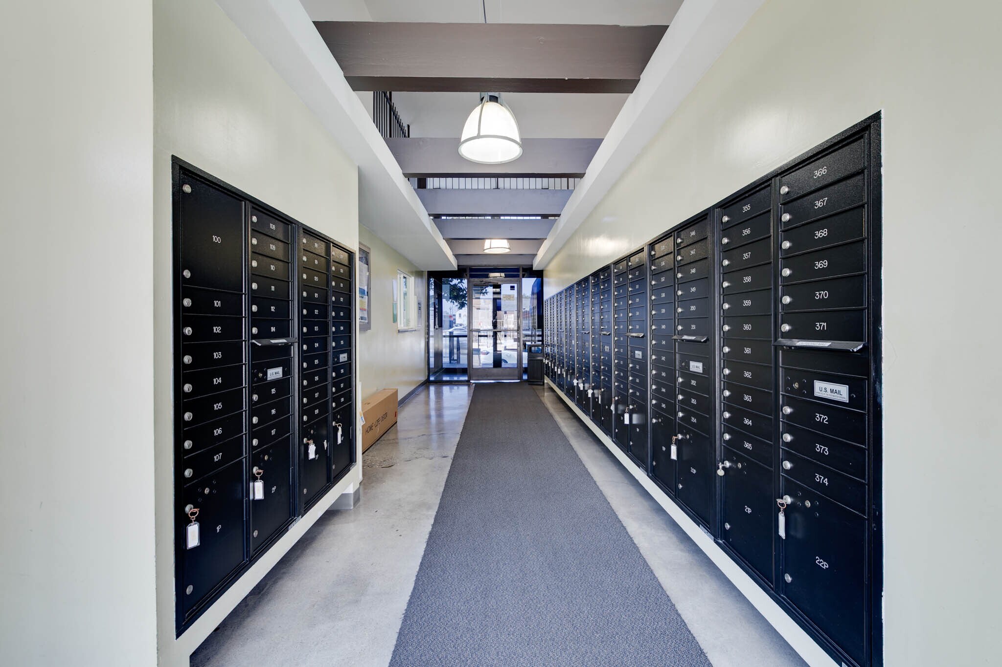 Building Photo - 5585 E Pacific Coast Hwy