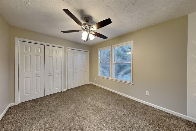 Building Photo - 4440 Coventry Ct