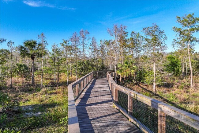 Building Photo - 6767 Pennyroyal Dr