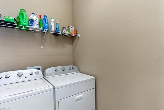 Building Photo - 20281 Corkscrew Shores Blvd