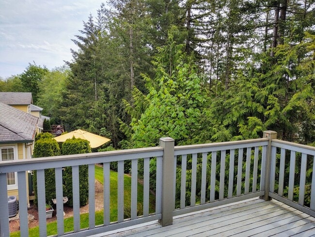 Building Photo - Townhome in Silverdale's Summerwind Community