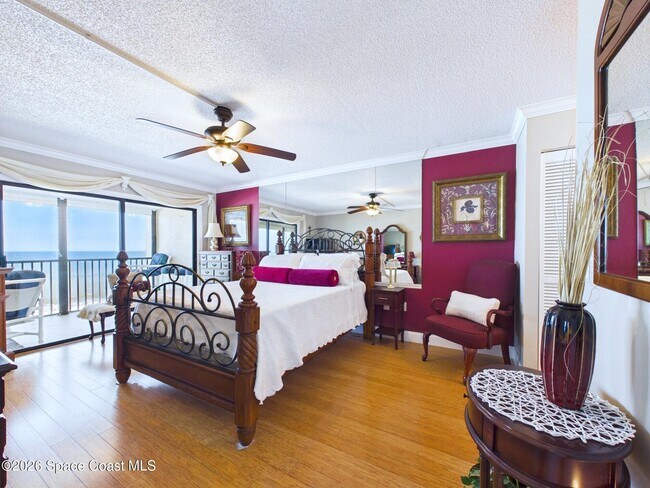 Building Photo - 1125 Jimmy Buffett Mem Hwy