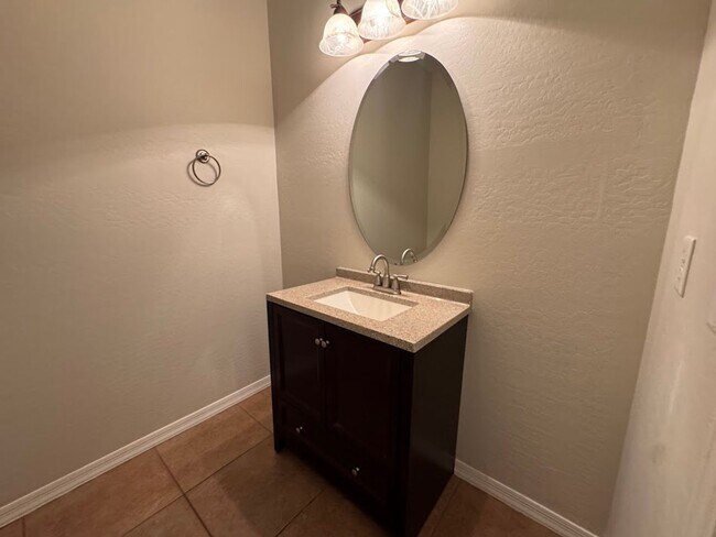 Building Photo - **Move-In Special** BEAUTIFUL 4 BEDROOM 3 ...