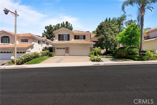 Primary Photo - 872 S Briar Rose Ln