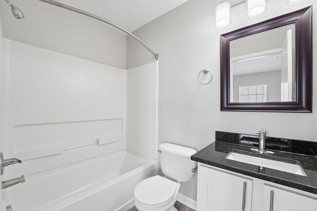 Building Photo - 2096 River Rock Way