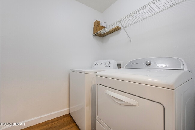 Building Photo - 309 Grande Lake Dr