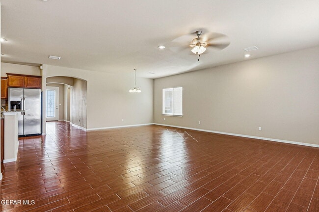 Building Photo - 7417 Dewberry Dr