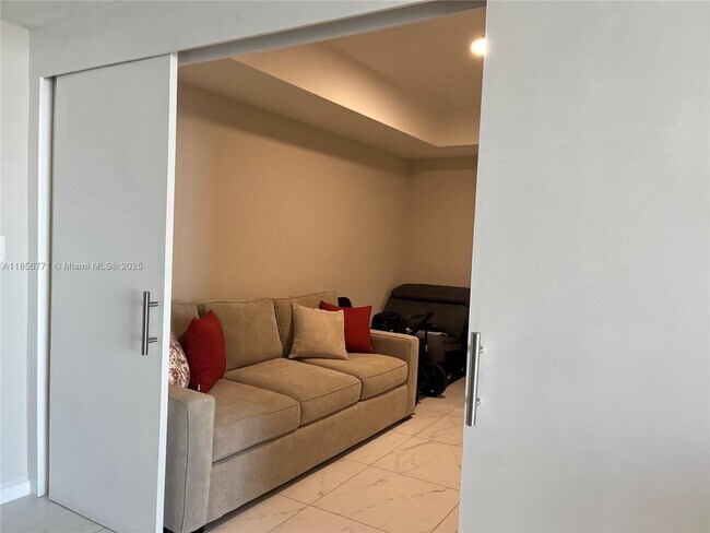 Building Photo - 50 Biscayne Blvd