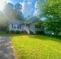 Building Photo - 215 Brookfield Cir