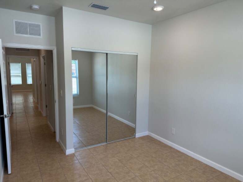 Building Photo - 7414 SW 10th Ct