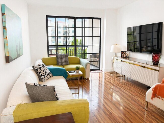 Building Photo - 233 S Federal Hwy