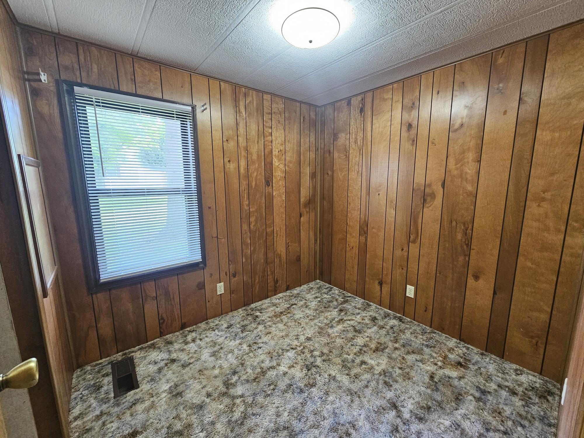 Building Photo - 29 Pine Cir