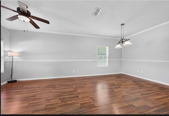 Building Photo - 112 Kildrummy Ct