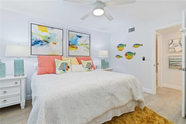 Building Photo - 3400 Ocean Beach Blvd