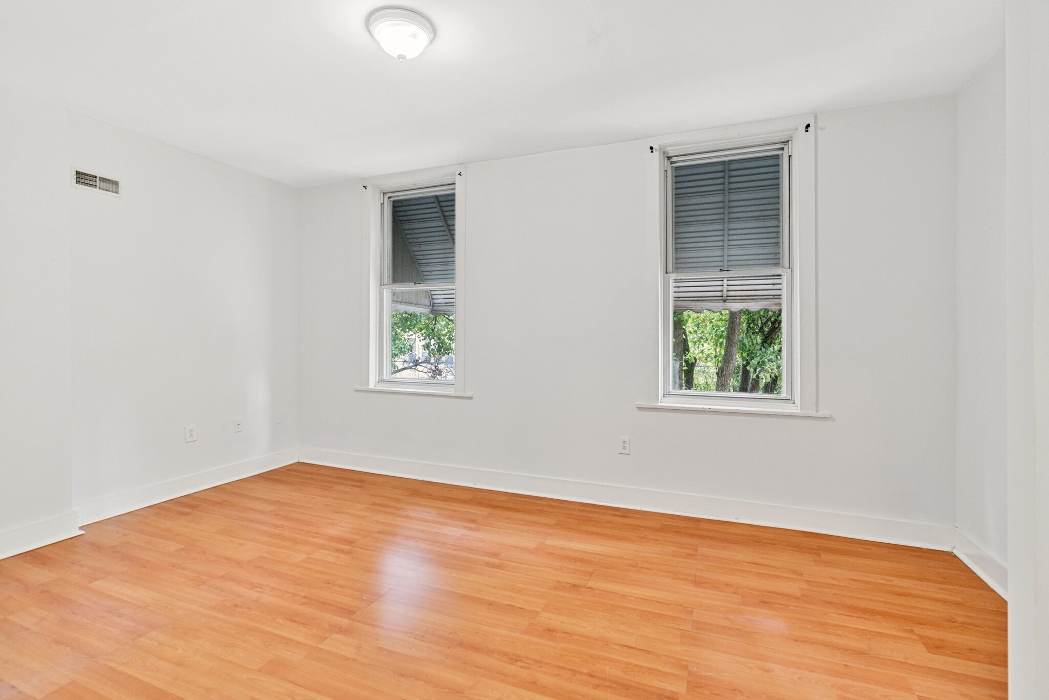 Building Photo - 1614 N Gratz St