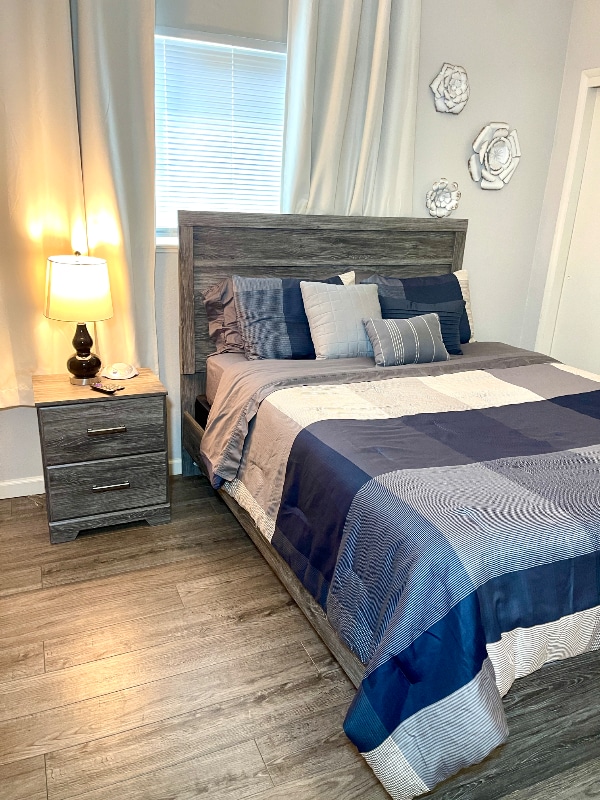 Building Photo - 1117 N 11th Ave