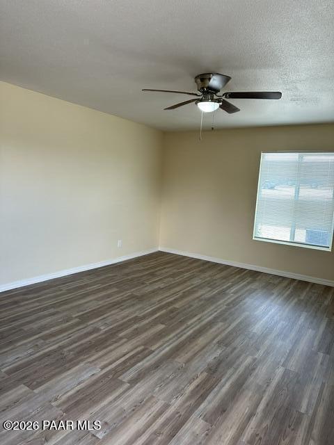 Building Photo - 6336 N Rockland Dr