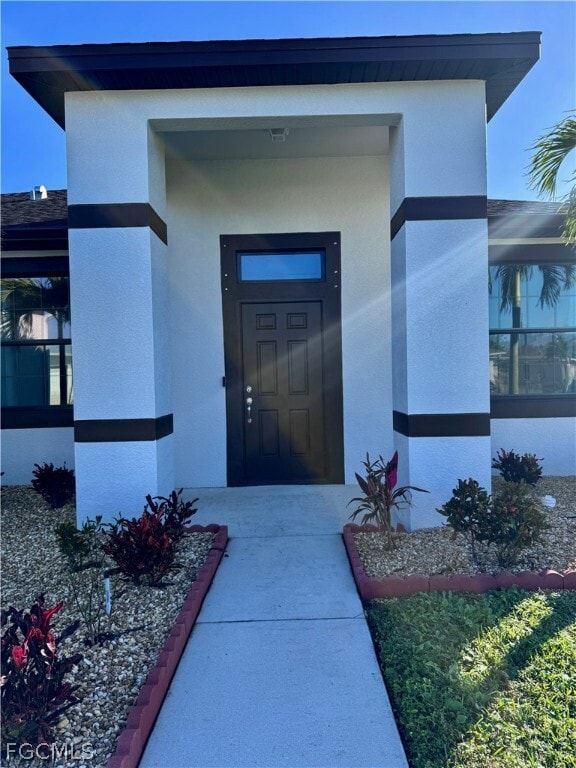 Building Photo - 2322 SW 27th St