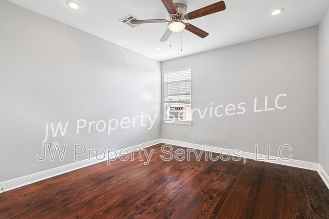 Building Photo - 2225 Reverend John Raphael Jr Way