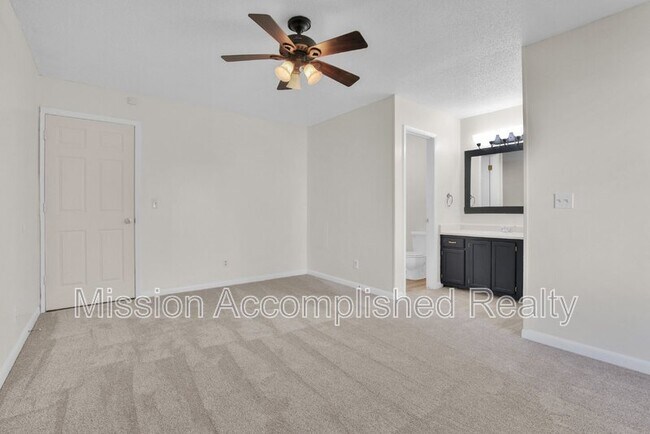 Building Photo - 7345 Pebblebrook Dr