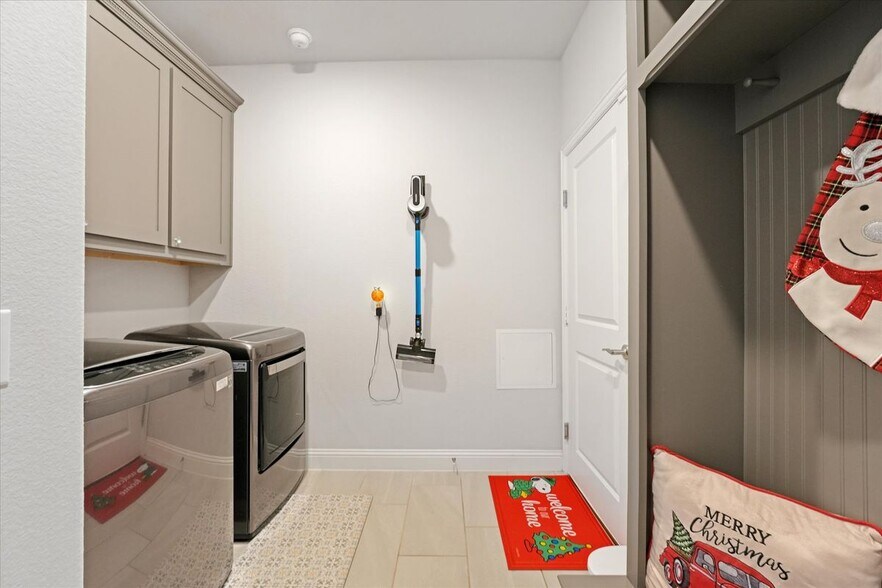 Building Photo - 441 Green Terrace Ct