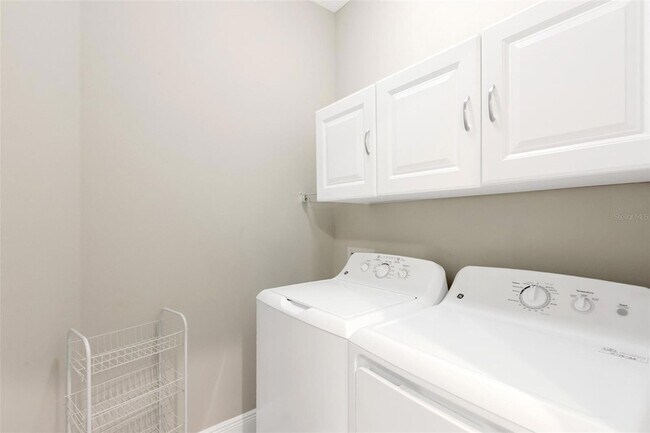 Building Photo - 6343 Positano Ct