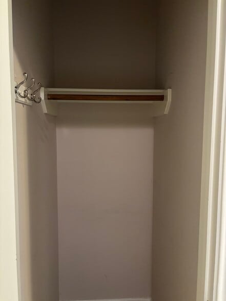 ample closet space! - 3505 Cedar Prairie Dr