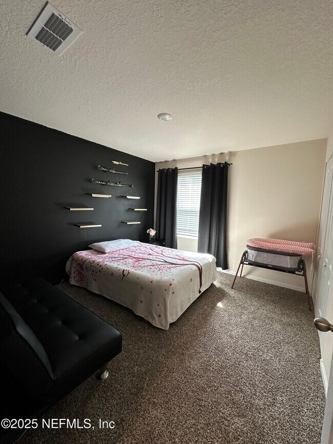 Building Photo - 2062 Garrison Wy