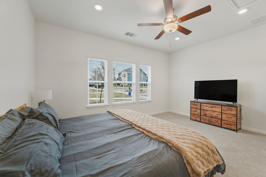 Building Photo - 2017 Ridge Runner Dr