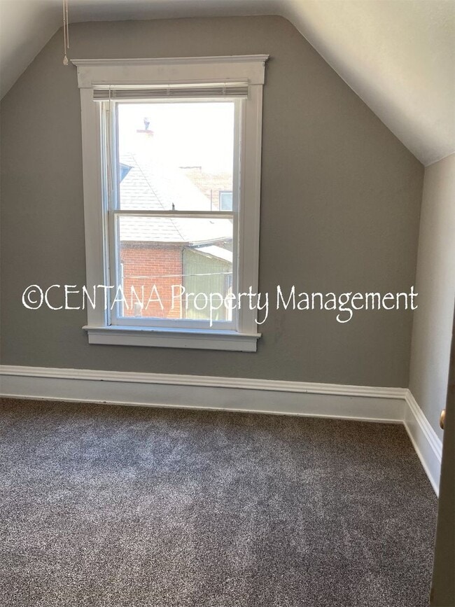 Building Photo - 214-214 S Excelsior Ave