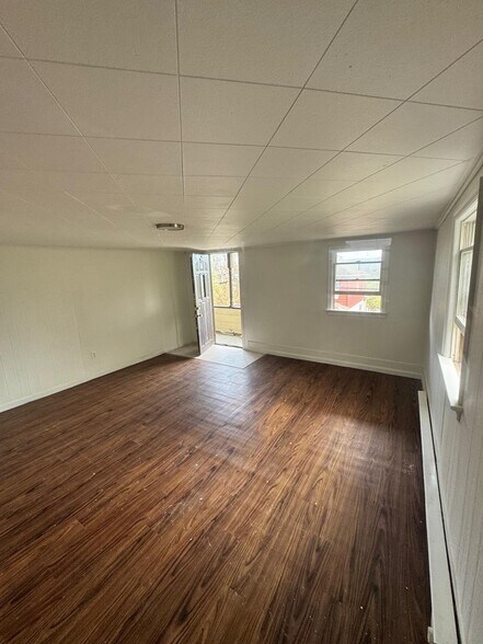 Building Photo - 50 Smith Row