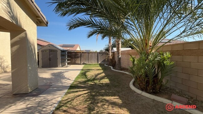 Building Photo - 4-Bedroom Home in Gossamer Grove!