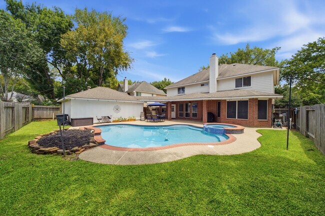 Building Photo - 4418 Ruttand Park Ln
