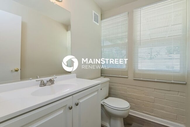 Building Photo - 3 Bedroom Pet-Friendly Home in Tucson, AZ ...