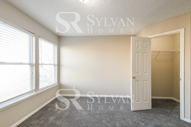 Building Photo - Life Just Got Better!
