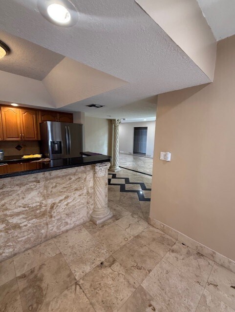 Building Photo - 10188 Flag Dr