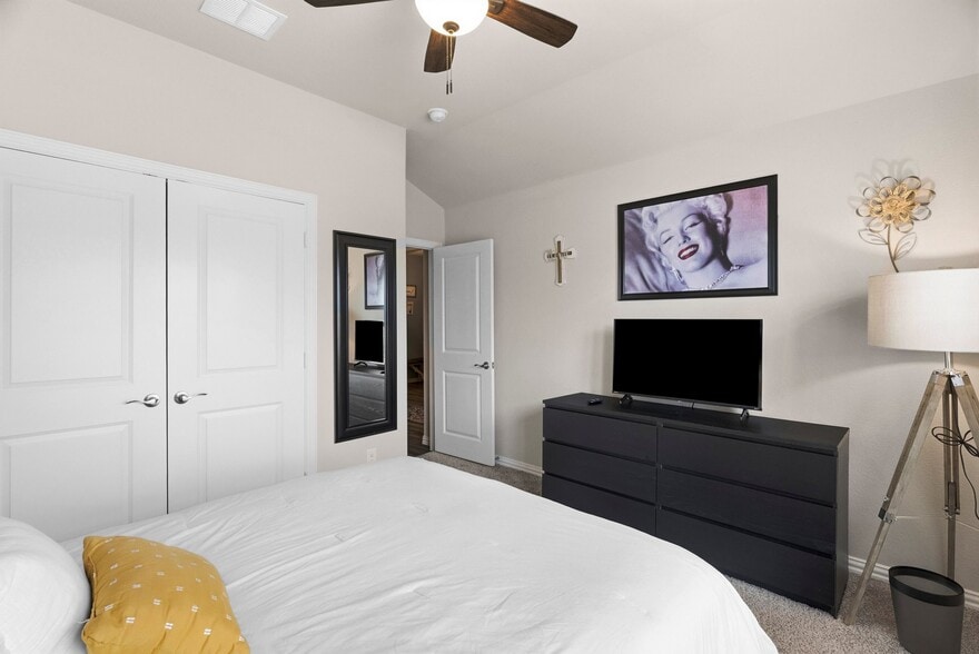 Building Photo - 1512 Berry Rdg Trl