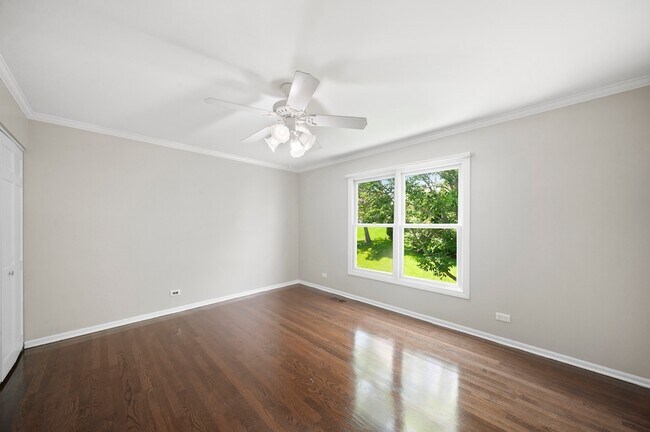 Building Photo - 310 Chesterfield Ln