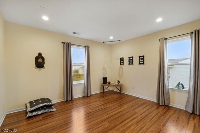 Building Photo - 70 Alvin Sloan Ave