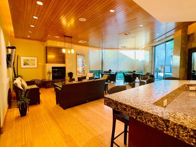 Building Photo - 113 Bowery