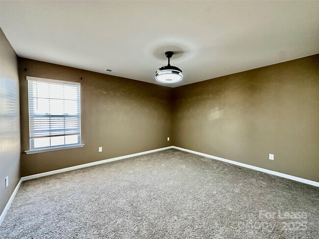 Building Photo - 1210 Leno Ln